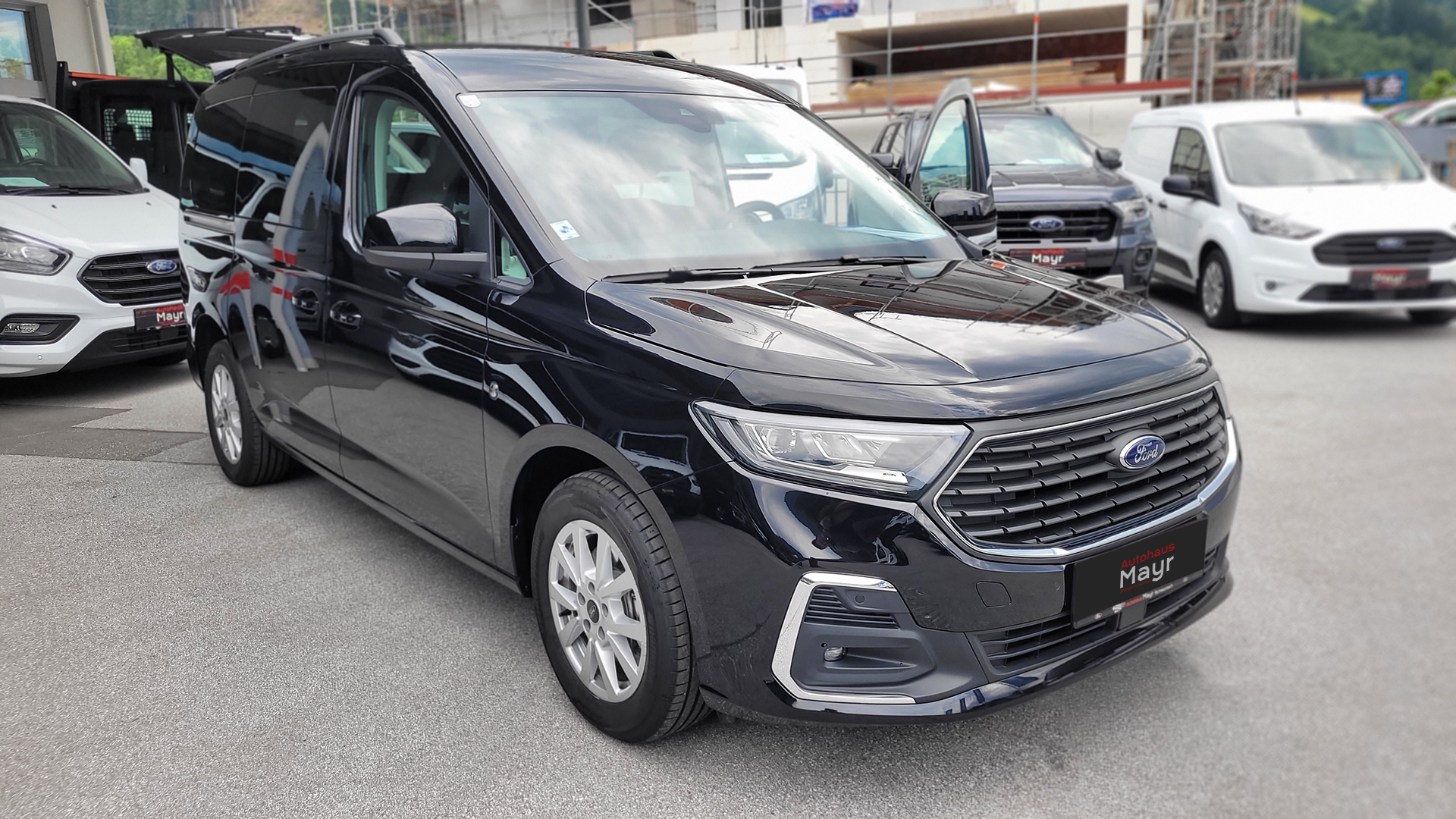 Entdecke den neuen Ford Tourneo Connect mit uns!